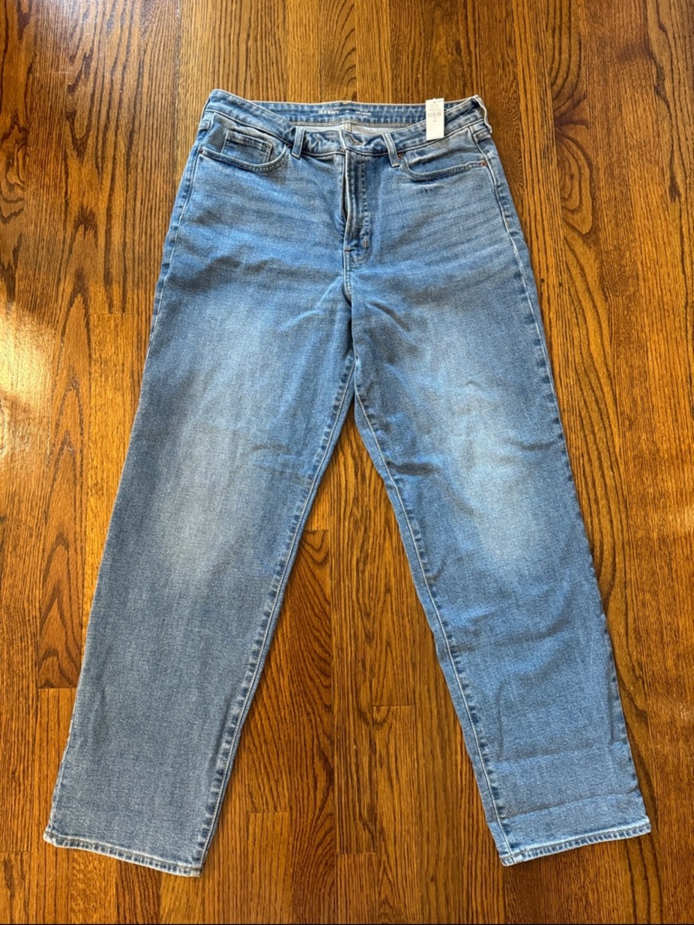 Old Navy High-Rise OG Loose Jeans. Never Worn Tags still on